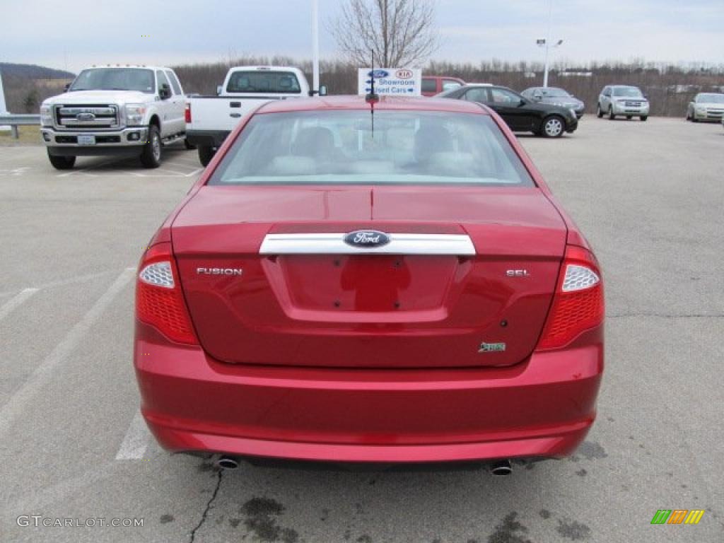 2010 Fusion SEL V6 - Sangria Red Metallic / Medium Light Stone photo #9