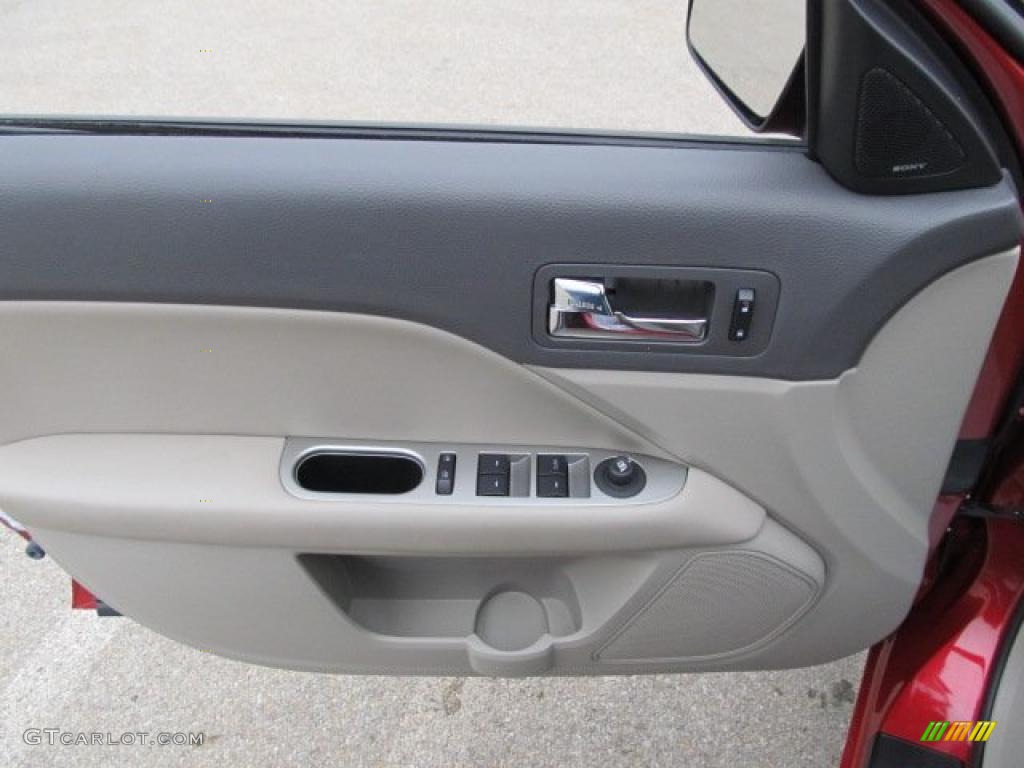 2010 Fusion SEL V6 - Sangria Red Metallic / Medium Light Stone photo #13