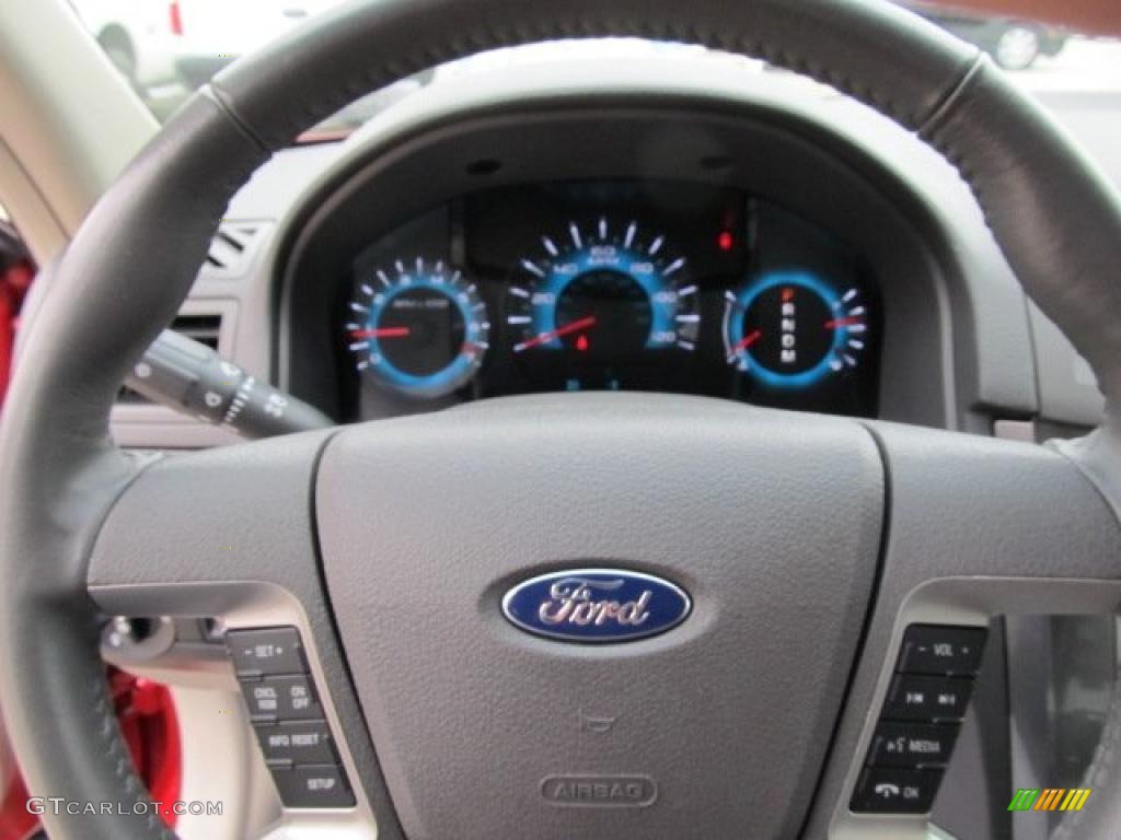 2010 Fusion SEL V6 - Sangria Red Metallic / Medium Light Stone photo #19
