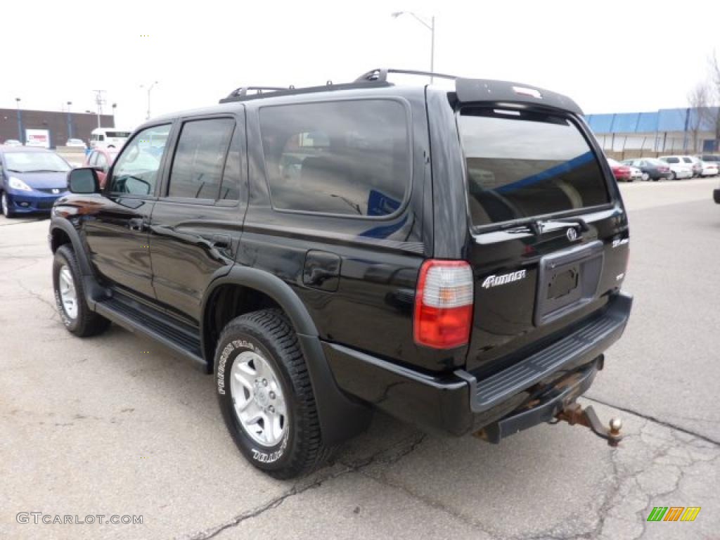 1999 4Runner SR5 4x4 - Black / Gray photo #2