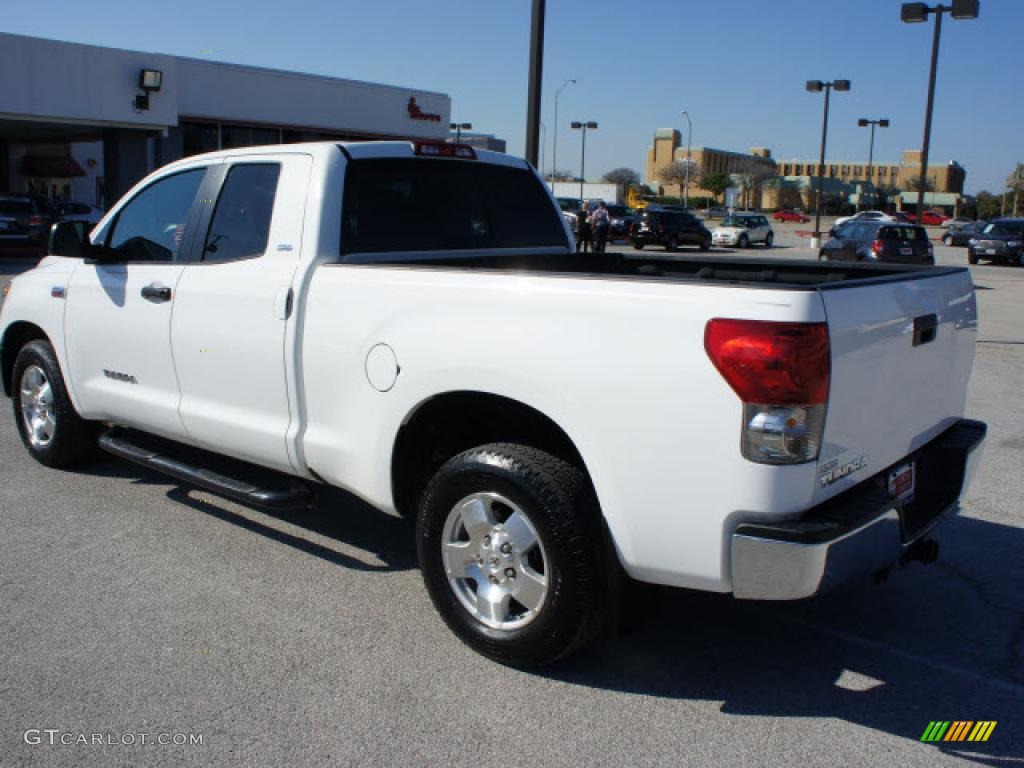 2008 Tundra SR5 Double Cab - Super White / Graphite Gray photo #3