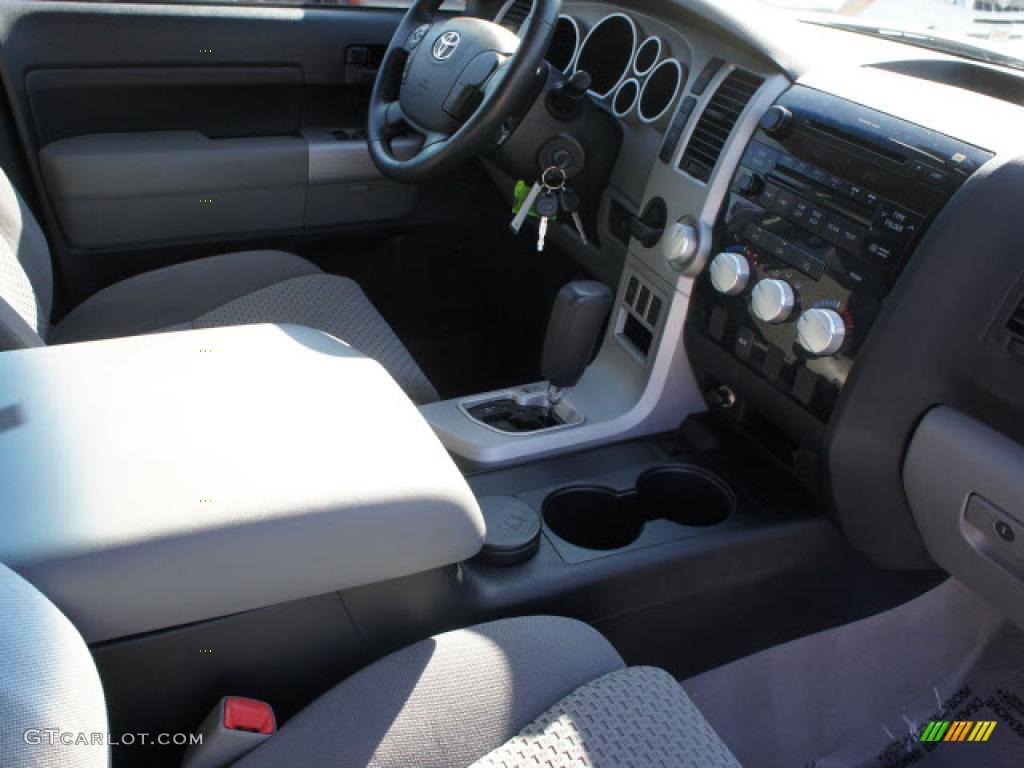 2008 Tundra SR5 Double Cab - Super White / Graphite Gray photo #19