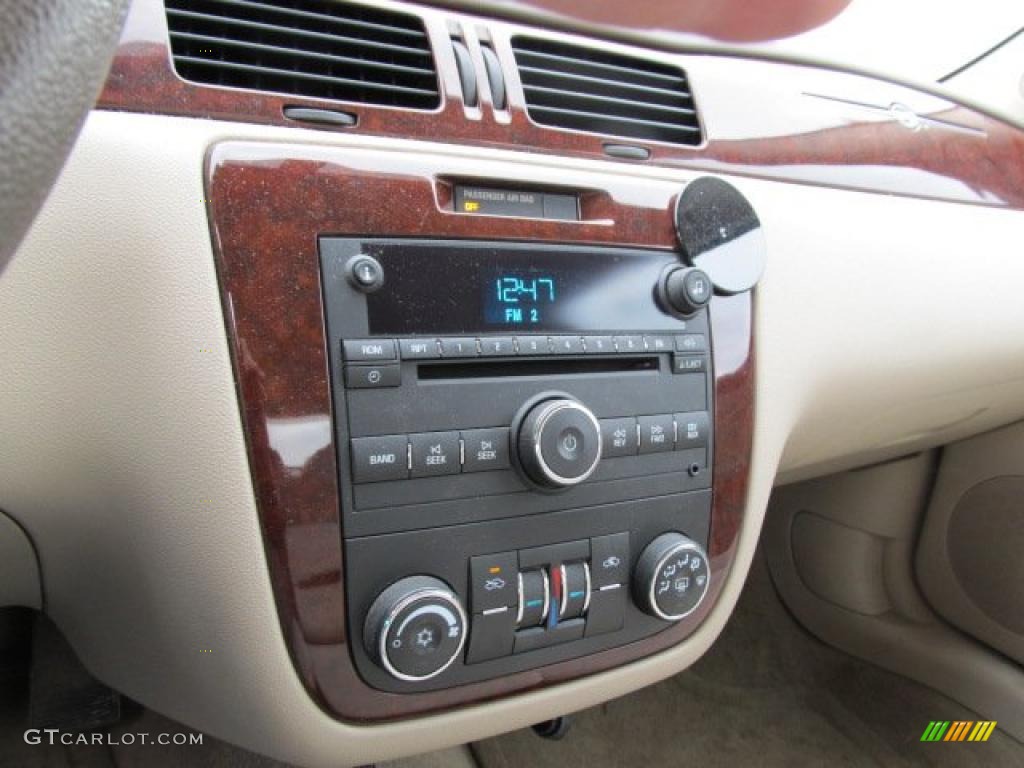 2007 Chevrolet Impala LT Controls Photo #46278105