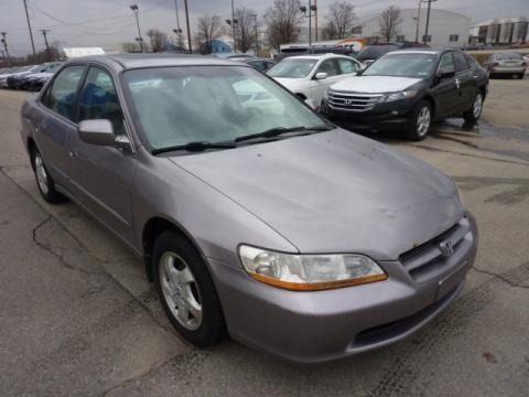 2000 Honda Accord EX Sedan Data, Info and Specs