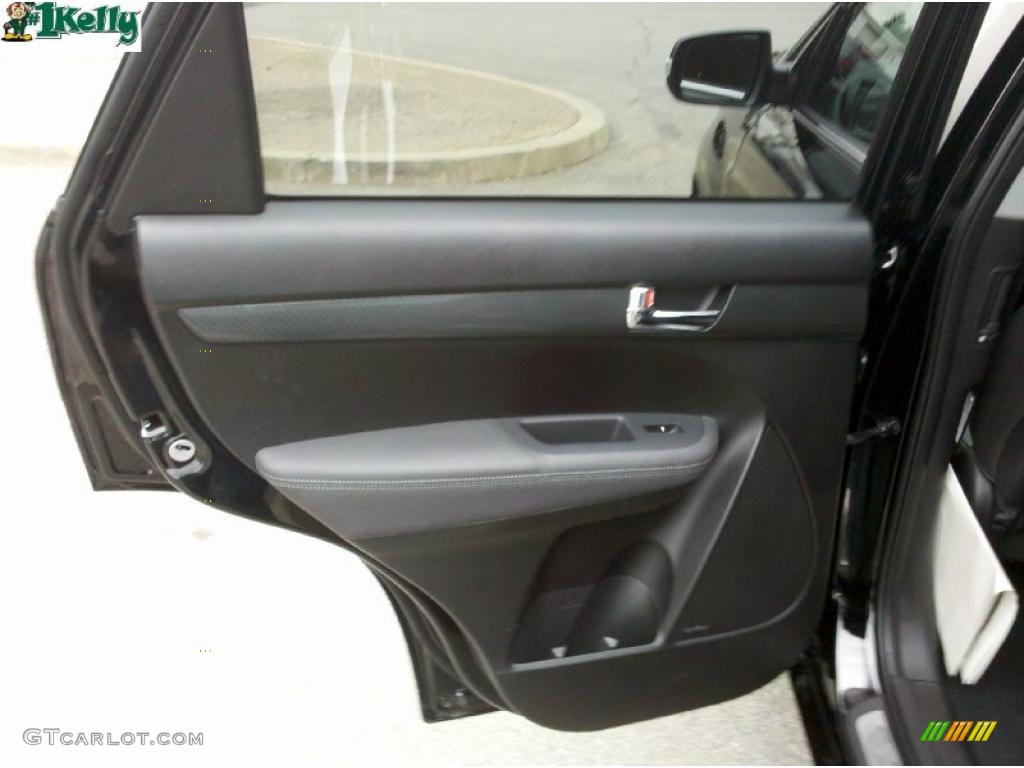2011 Sorento SX V6 AWD - Ebony Black / Black photo #11