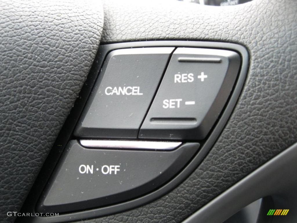 2011 Hyundai Sonata GLS Controls Photo #46278900