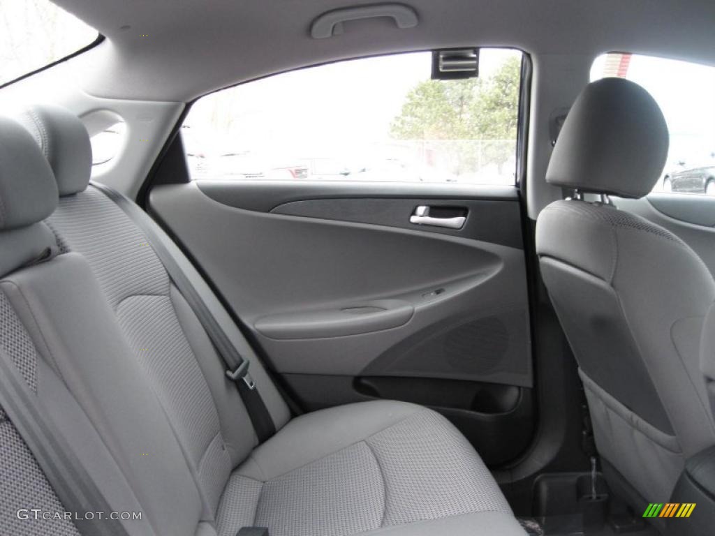 Gray Interior 2011 Hyundai Sonata GLS Photo #46278948