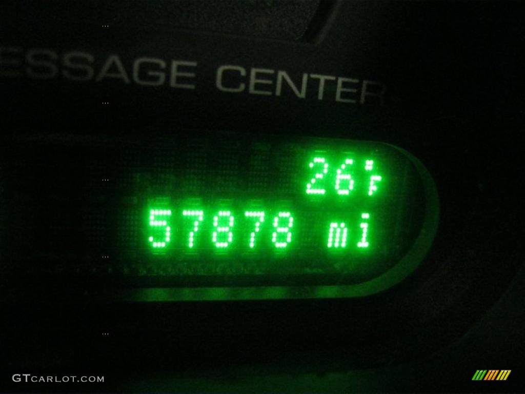 2005 Explorer XLT 4x4 - Dark Stone Metallic / Medium Parchment photo #3