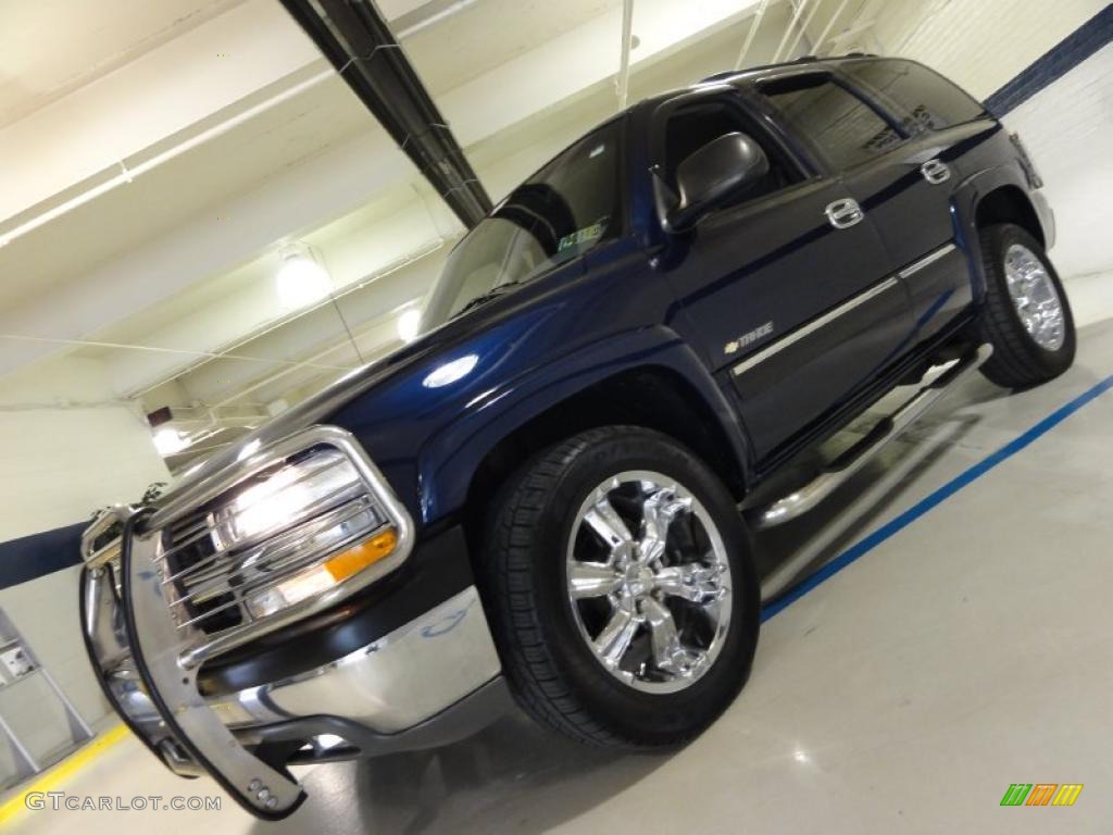 2002 Tahoe LS - Indigo Blue Metallic / Graphite/Medium Gray photo #1