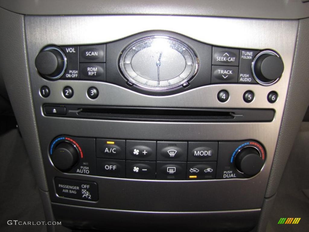 2010 Infiniti G 37 S Sport Coupe Controls Photo #46281330