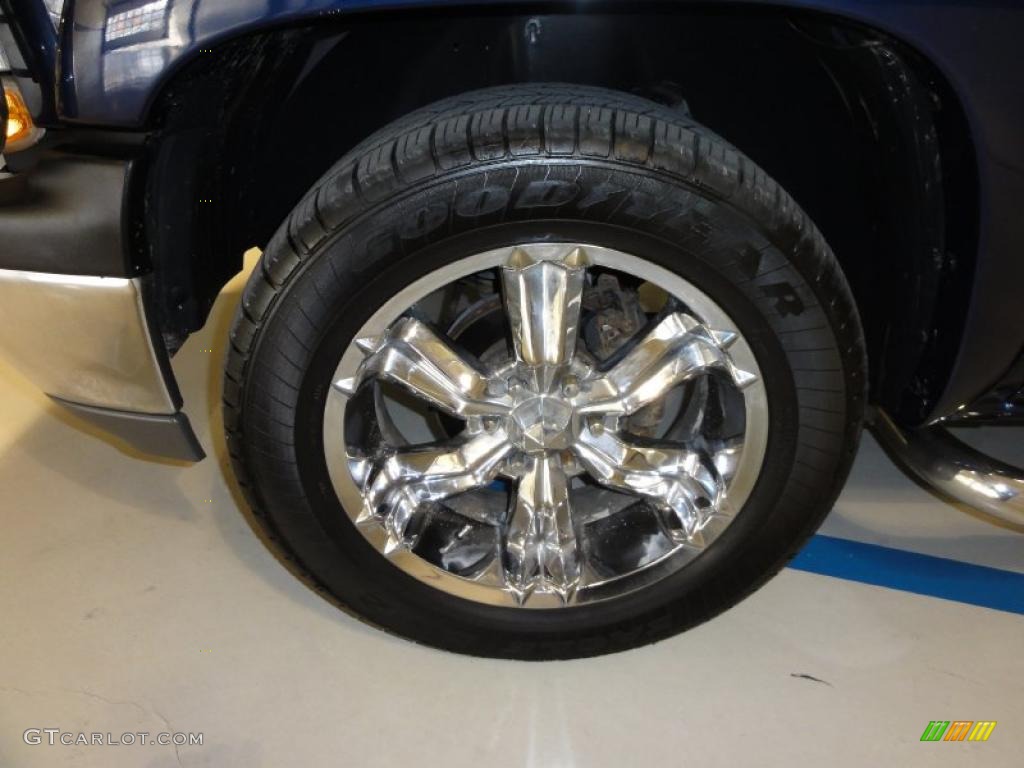 2002 Chevrolet Tahoe LS Custom Wheels Photo #46281588