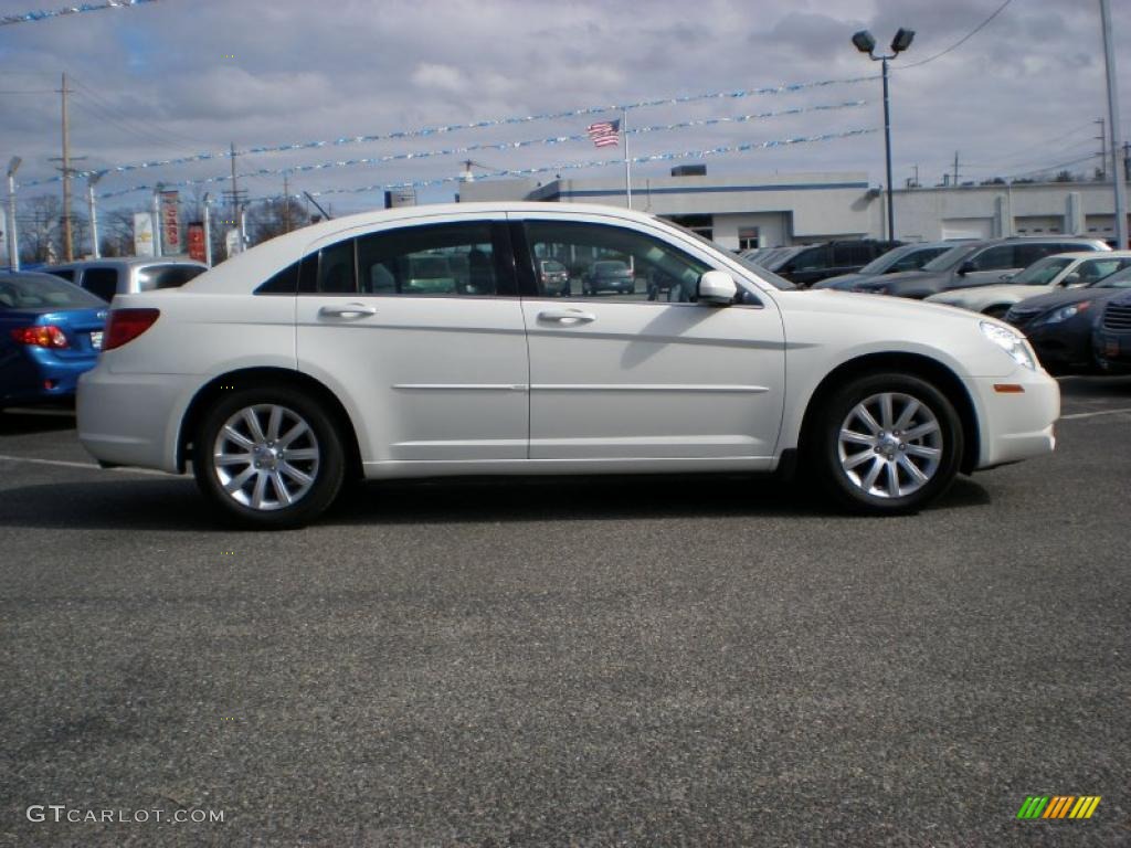 Stone White 2010 Chrysler Sebring Limited Sedan Exterior Photo #46282725