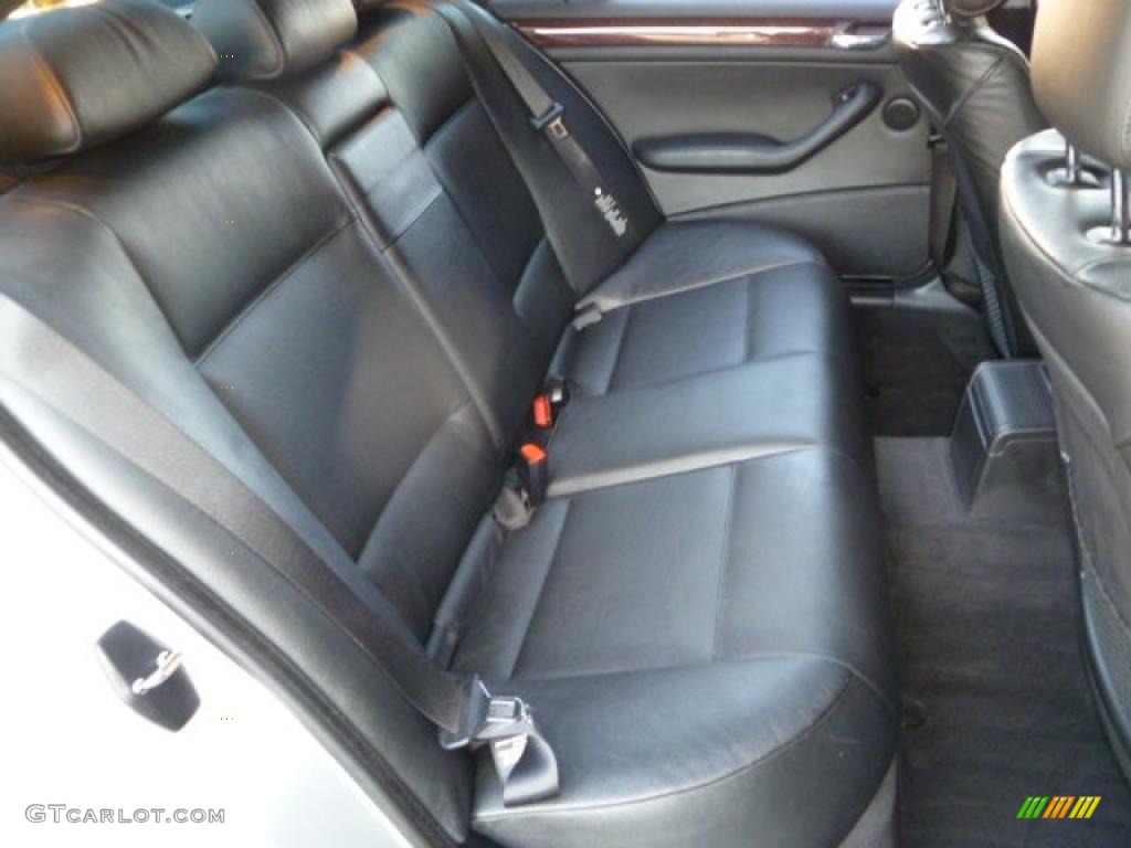Black Interior 2004 BMW 3 Series 325i Sedan Photo #46282833