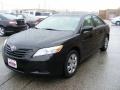 Black - Camry LE Photo No. 7