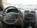 2009 Ebony Black Kia Borrego LX V6 4x4  photo #4