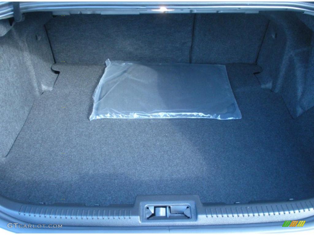 2011 Lincoln MKZ FWD Trunk Photo #46287040