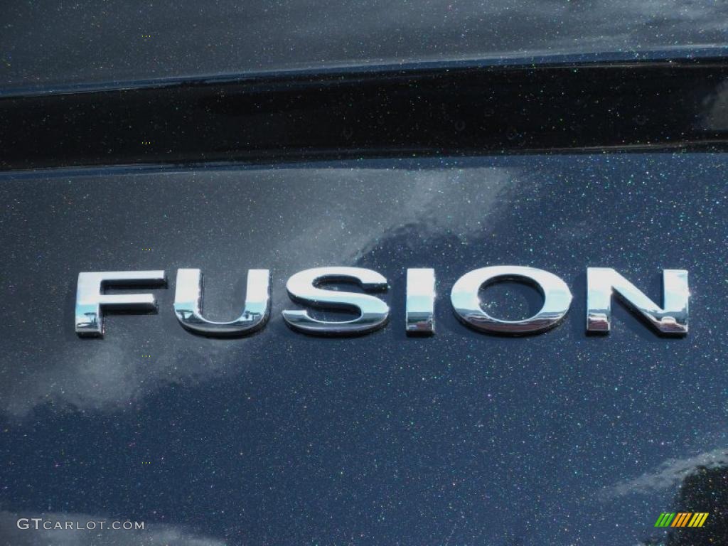 2011 Fusion SE - Tuxedo Black Metallic / Medium Light Stone photo #4