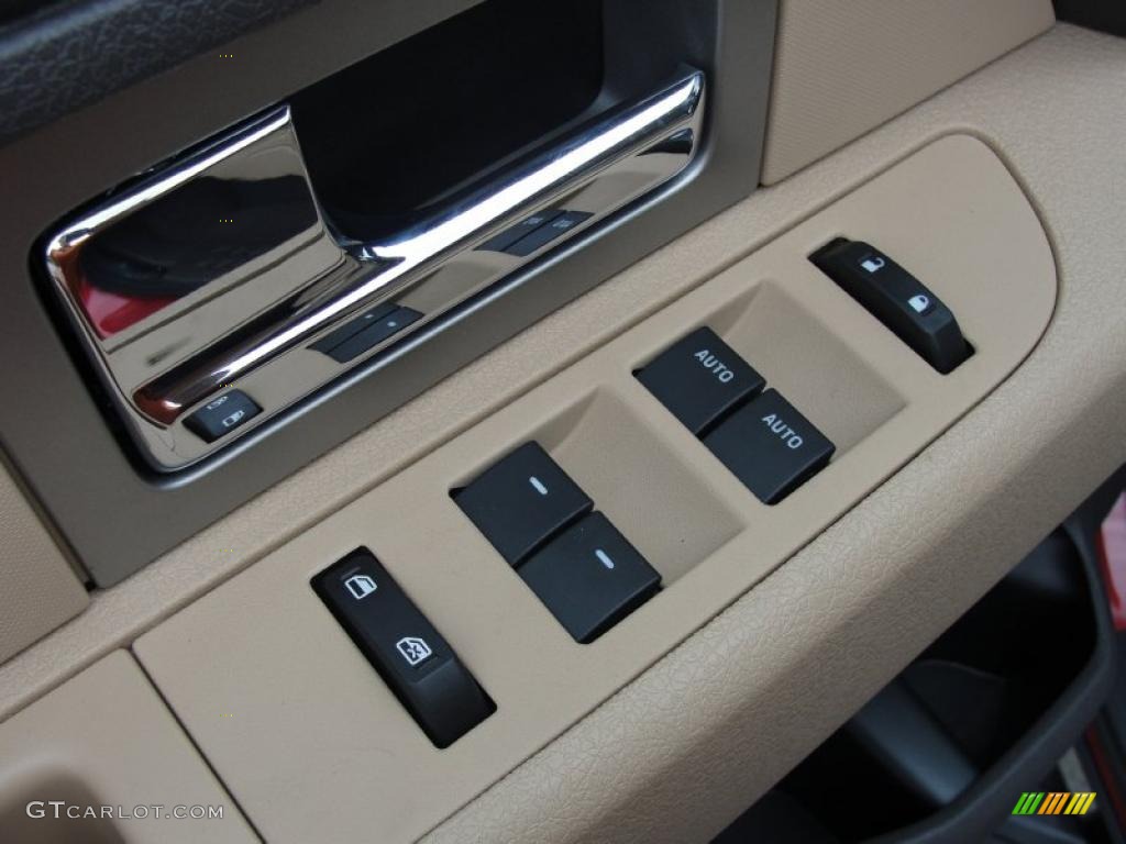 2011 Ford F150 XLT SuperCrew Controls Photo #46287448