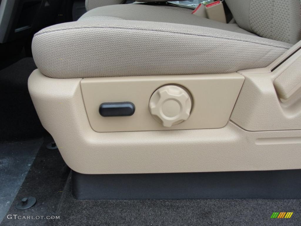 Pale Adobe Interior 2011 Ford F150 XLT SuperCrew Photo #46287457