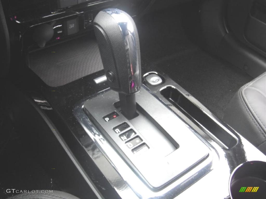 2011 Ford Escape Limited Transmission Photos