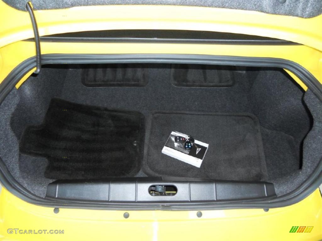 2009 G5  - Competition Yellow / Ebony photo #21