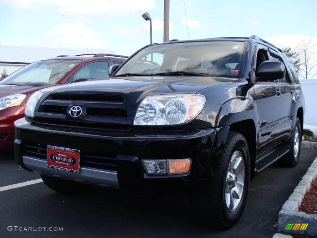 2004 4Runner SR5 4x4 - Black / Taupe photo #1