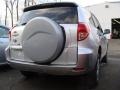 Classic Silver Metallic - RAV4 4WD Photo No. 4