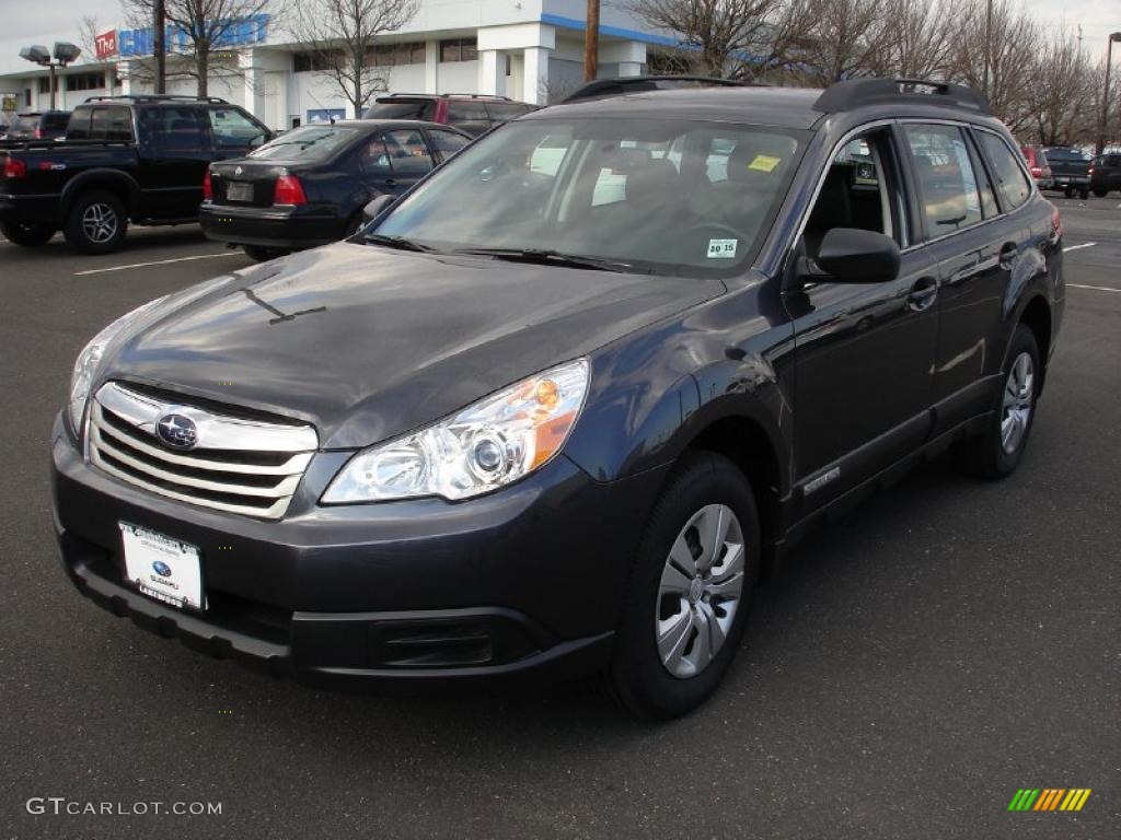 2011 Outback 2.5i Wagon - Graphite Gray Metallic / Off Black photo #1