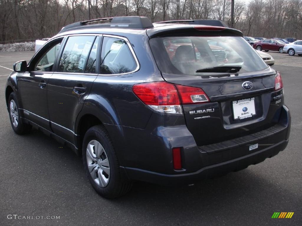 2011 Outback 2.5i Wagon - Graphite Gray Metallic / Off Black photo #6