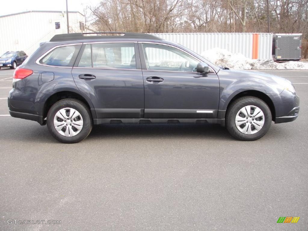 2011 Outback 2.5i Wagon - Graphite Gray Metallic / Off Black photo #7