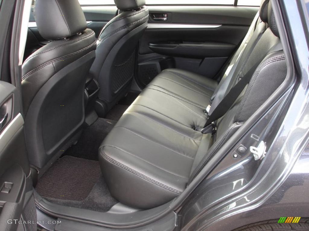2011 Outback 2.5i Wagon - Graphite Gray Metallic / Off Black photo #11