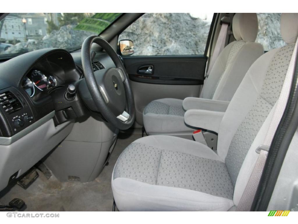 Medium Gray Interior 2008 Chevrolet Uplander LS Photo #46298578