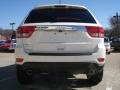 Stone White - Grand Cherokee Laredo X Package 4x4 Photo No. 4