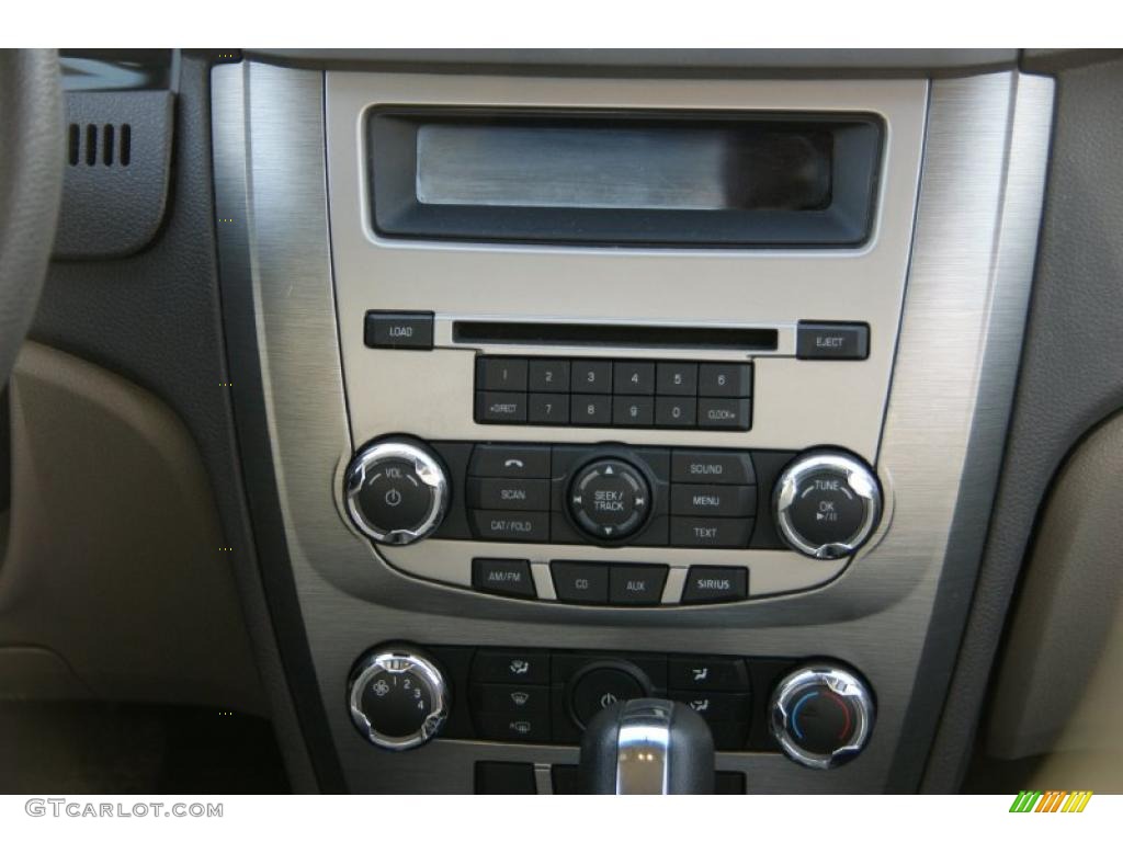 2010 Ford Fusion S Controls Photo #46301596