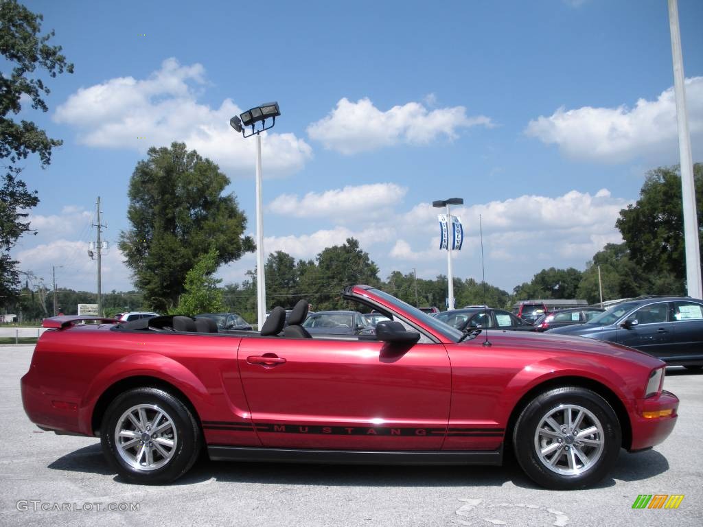 2005 Mustang V6 Premium Convertible - Redfire Metallic / Light Graphite photo #4