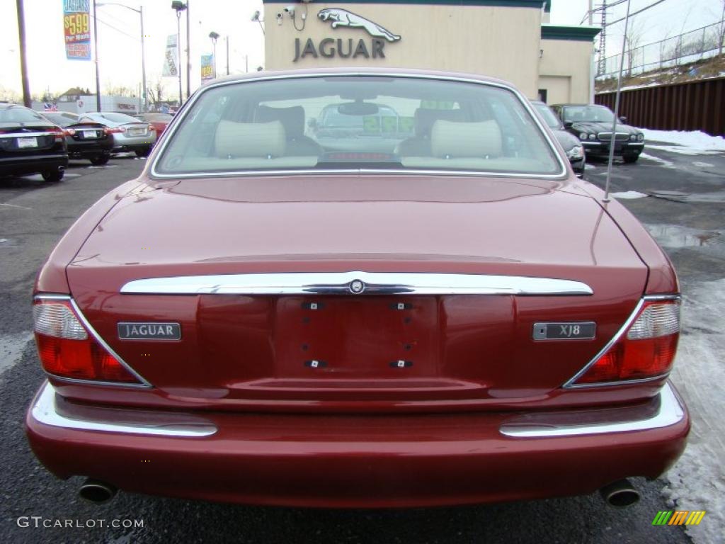 2000 XJ XJ8 - Carnival Red / Oatmeal photo #4