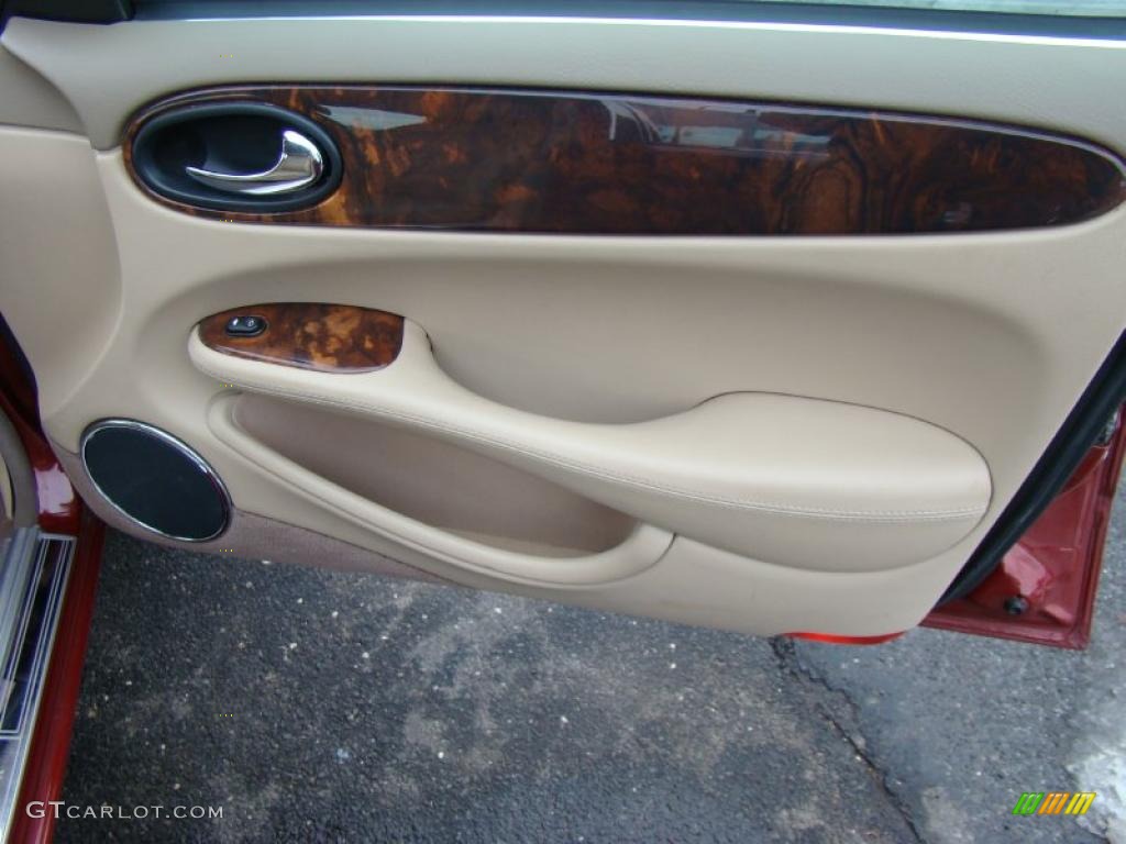 2000 Jaguar XJ XJ8 Oatmeal Door Panel Photo #46303909