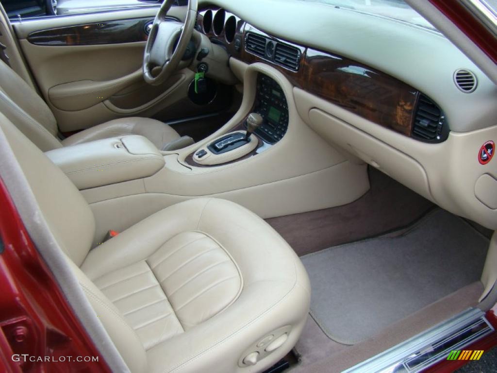 Oatmeal Interior 2000 Jaguar XJ XJ8 Photo #46303921