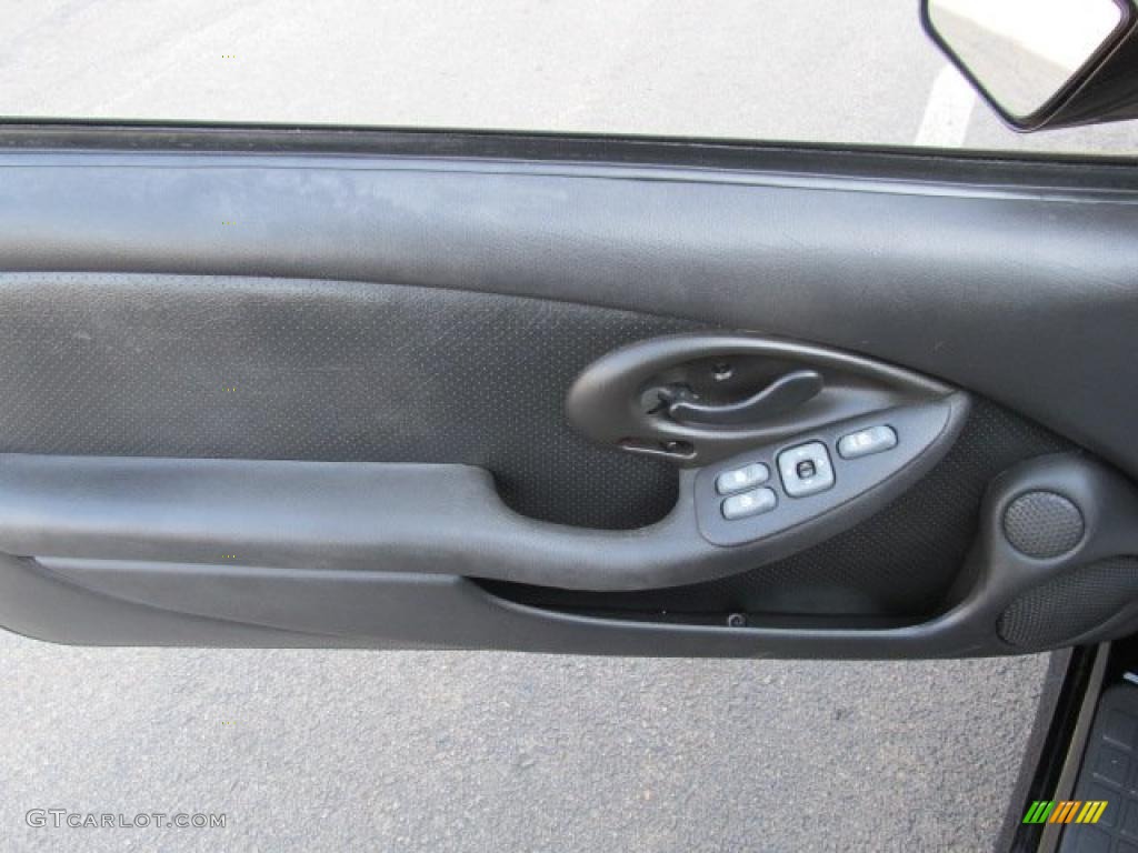 2000 Pontiac Firebird Trans Am WS-6 Coupe Ebony Door Panel Photo #46304296