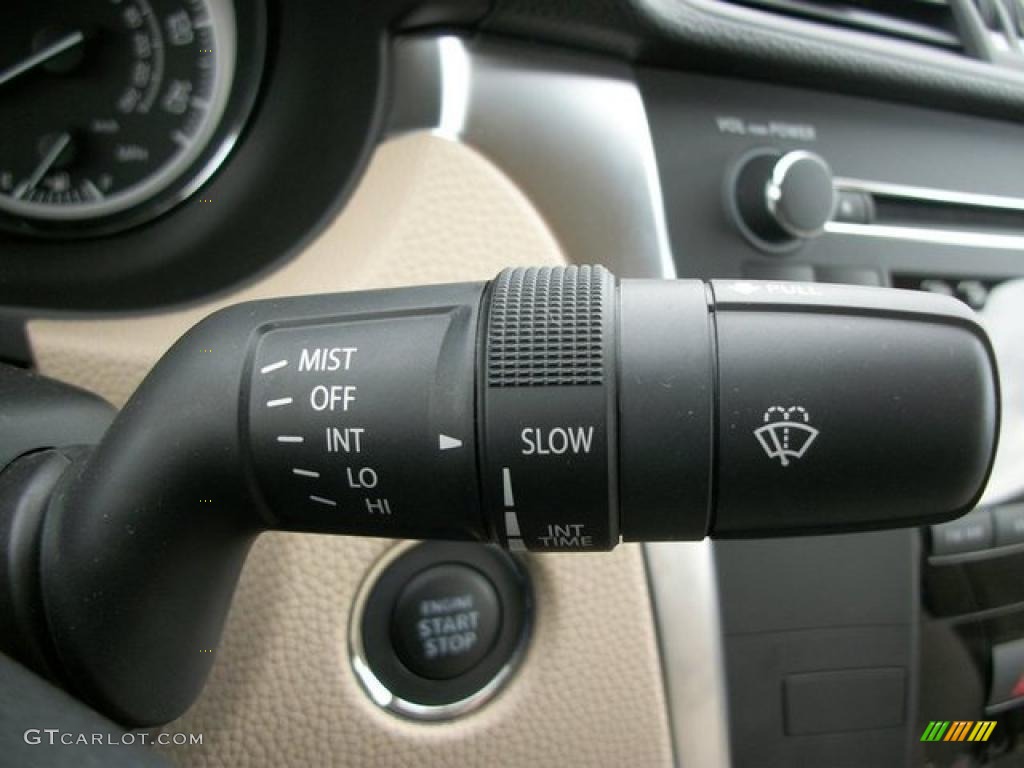 2010 Suzuki Kizashi SE AWD Controls Photo #46304302