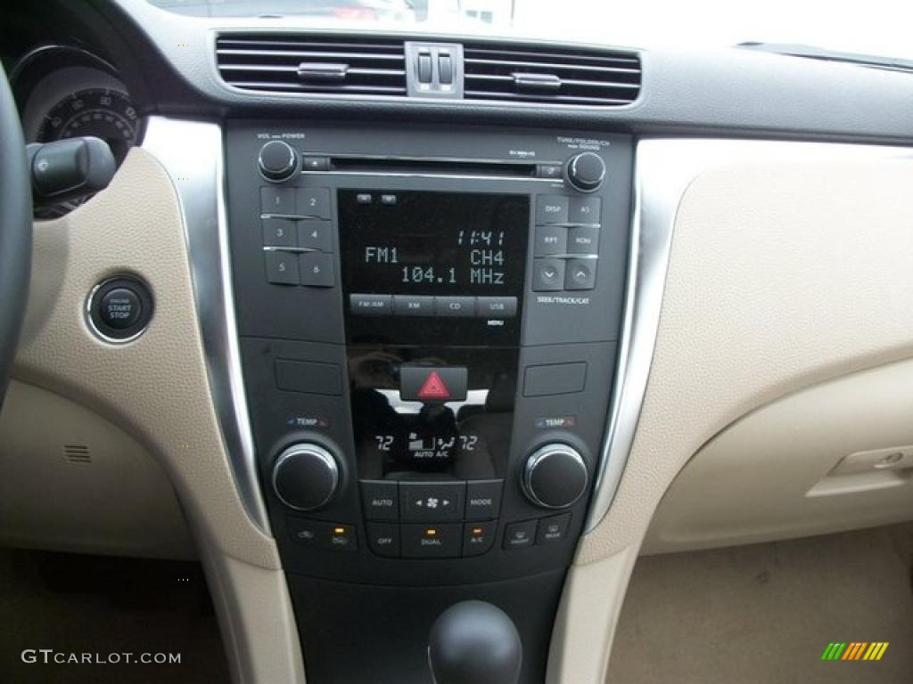 2010 Suzuki Kizashi SE AWD Controls Photo #46304392