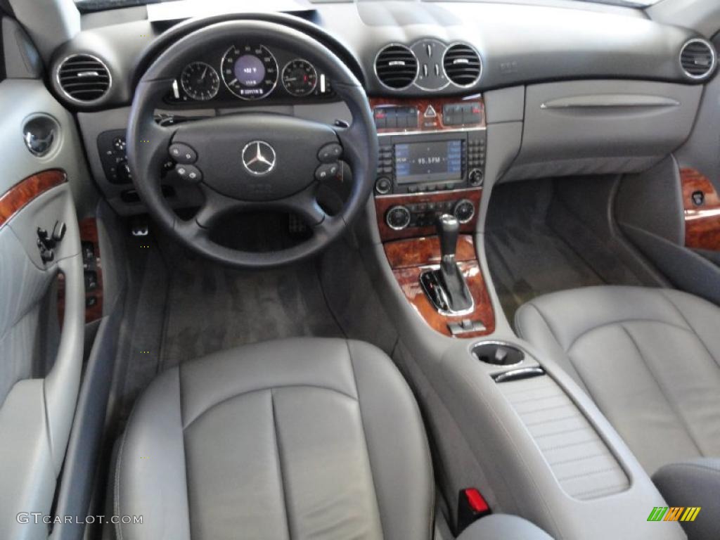 2009 Mercedes-Benz CLK 550 Cabriolet Ash Dashboard Photo #46304899