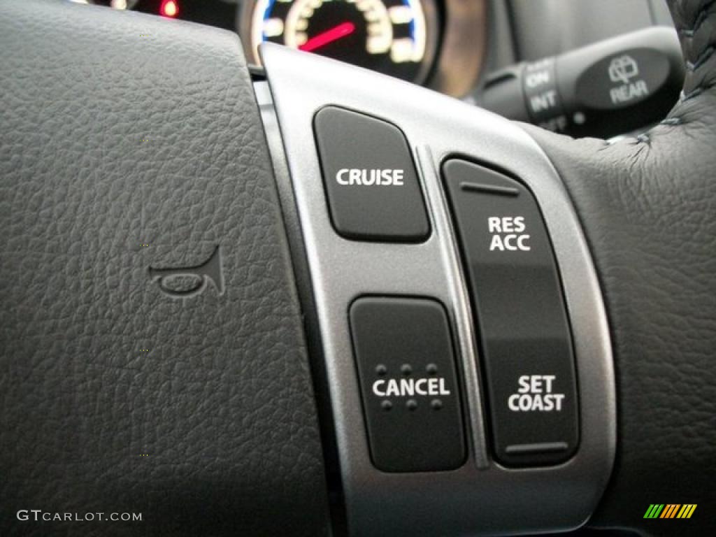 2011 Suzuki SX4 Crossover Touring AWD Controls Photo #46305178