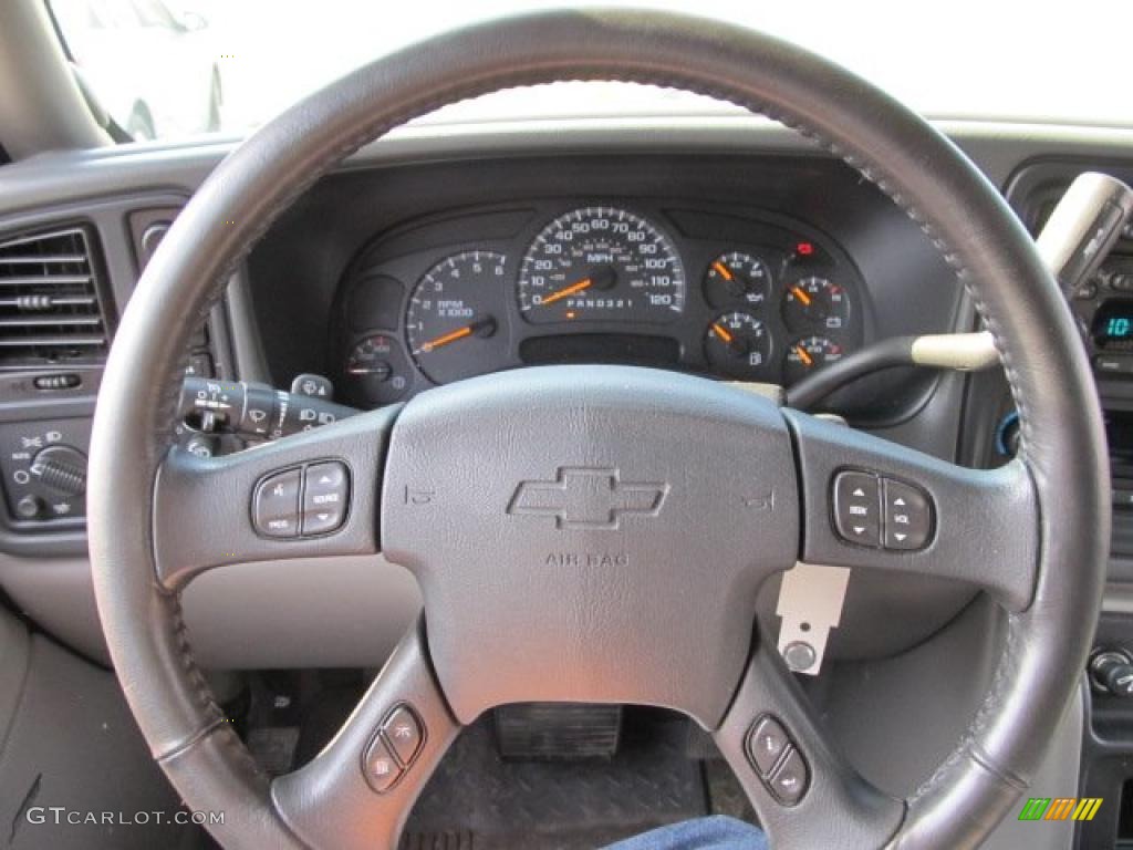 2006 Chevrolet Suburban LT 2500 4x4 Gray/Dark Charcoal Steering Wheel Photo #46305409
