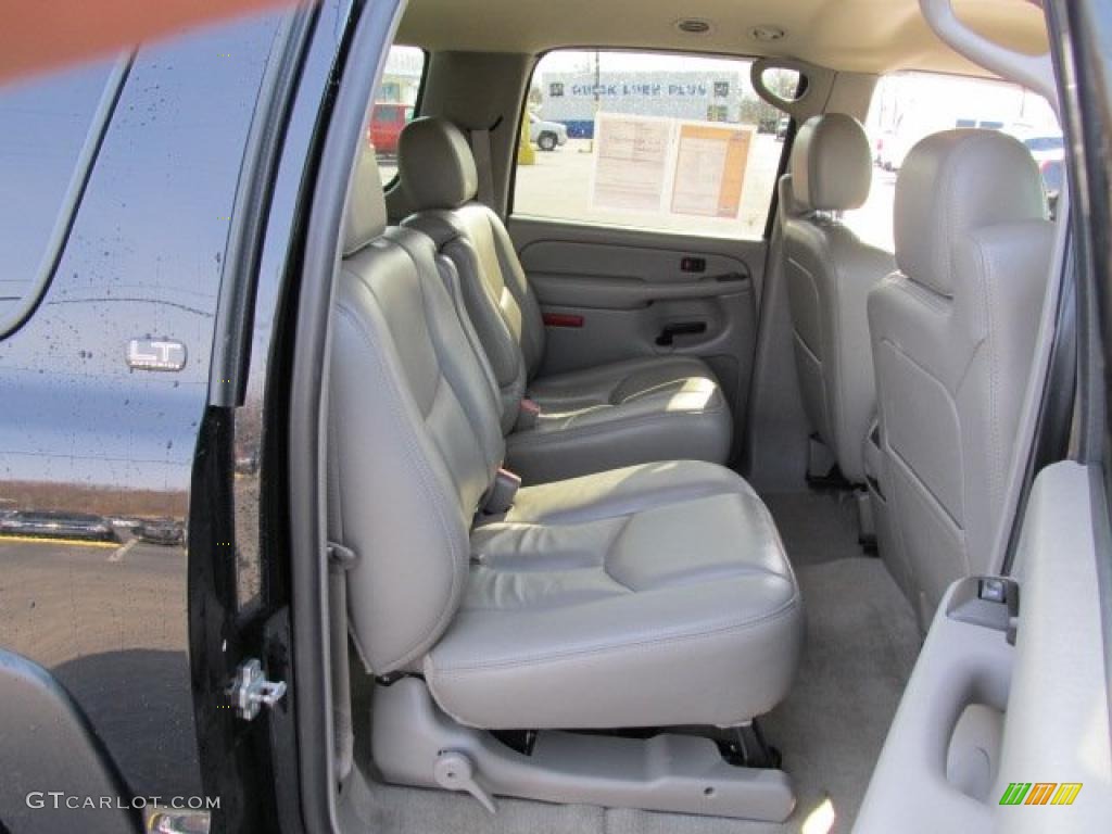 Gray/Dark Charcoal Interior 2006 Chevrolet Suburban LT 2500 4x4 Photo #46305643