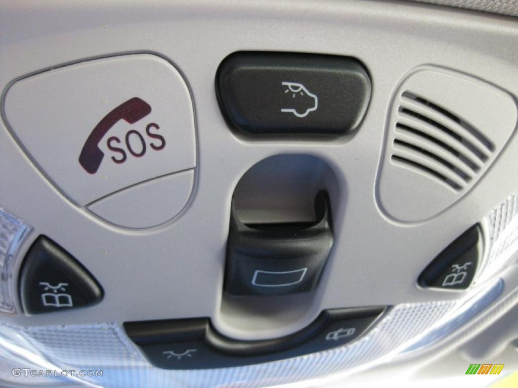 2009 Mercedes-Benz CLK 350 Coupe Controls Photo #46305872