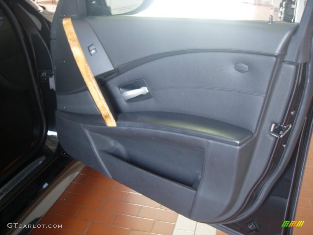 2007 BMW M5 Sedan Black Door Panel Photo #46306355