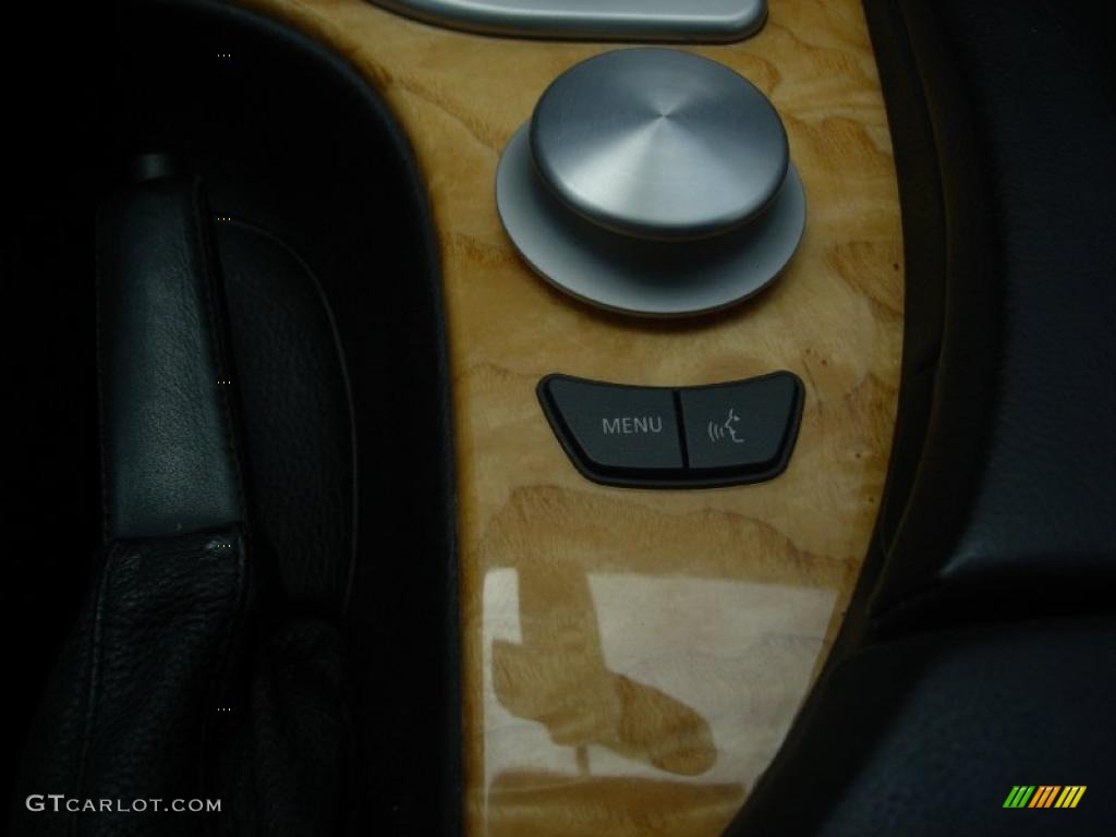 2007 BMW M5 Sedan Controls Photo #46306433