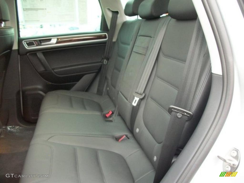 Black Anthracite Interior 2011 Volkswagen Touareg VR6 FSI Sport 4XMotion Photo #46306844