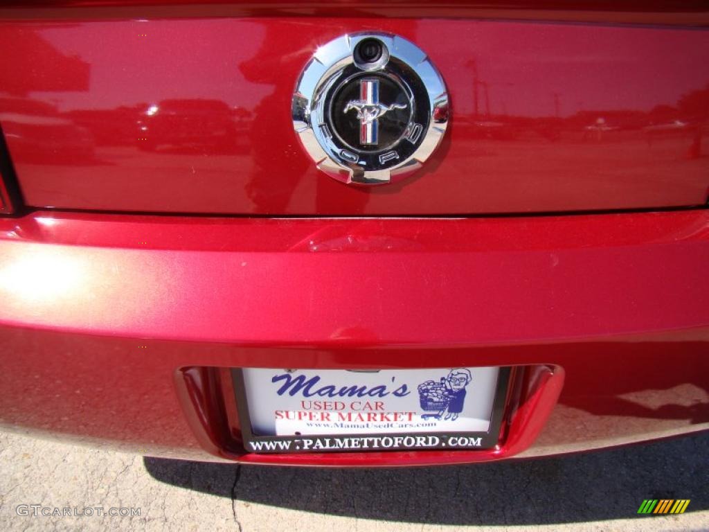 2007 Mustang V6 Deluxe Coupe - Redfire Metallic / Dark Charcoal photo #29
